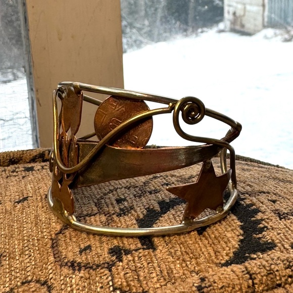 Mixed metal cuff bracelet. - Picture 8 of 14